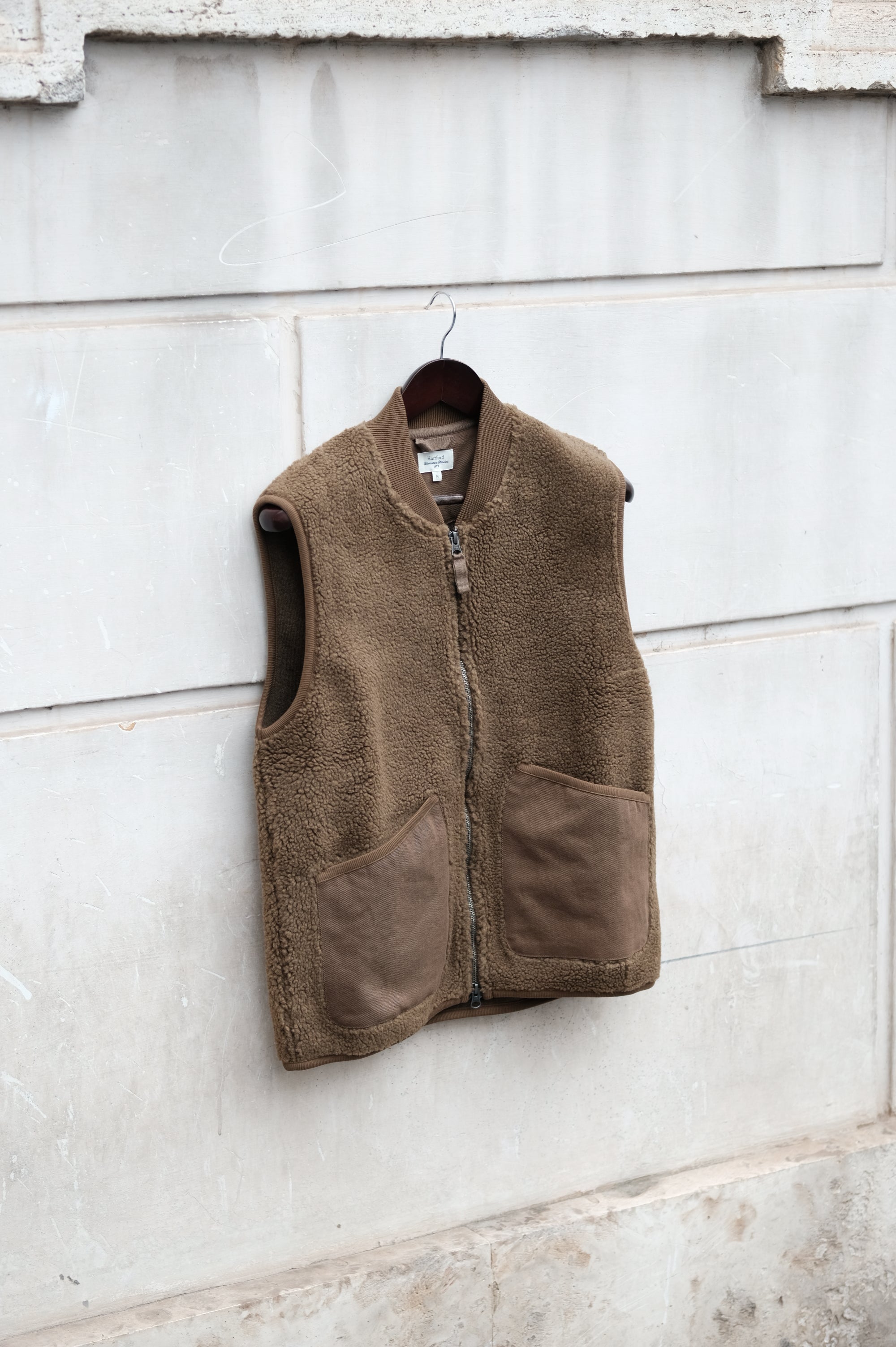 Hartford Sherpa Vest Camel
