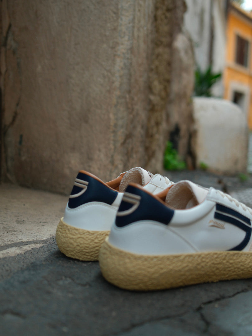 Puraai Vintage Whale