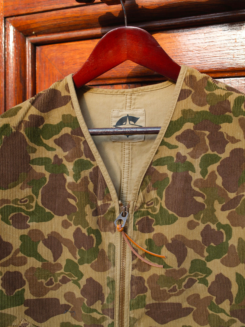 Chesapeake's Scott Deck Vest Corduroy Frogskin