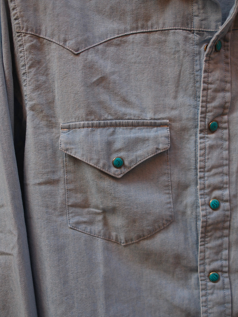 Chesapeake's Western Light Chambray Shirt Flagstaff
