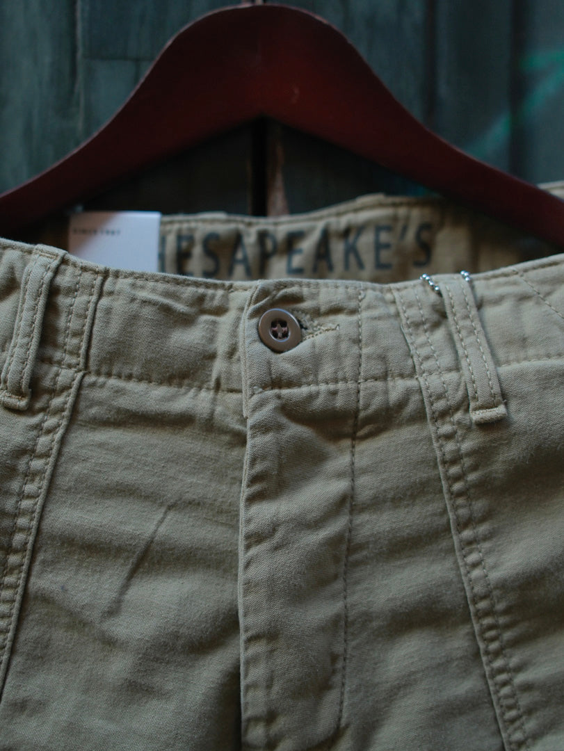 Chesapeake's Fatigue Pant Sateen Graves Khaky Green