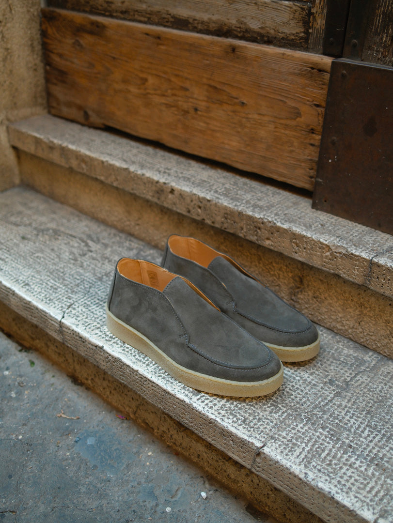 Manebì Old Money Suede Traveler Ankle Boot Hamptons Carbon Grey