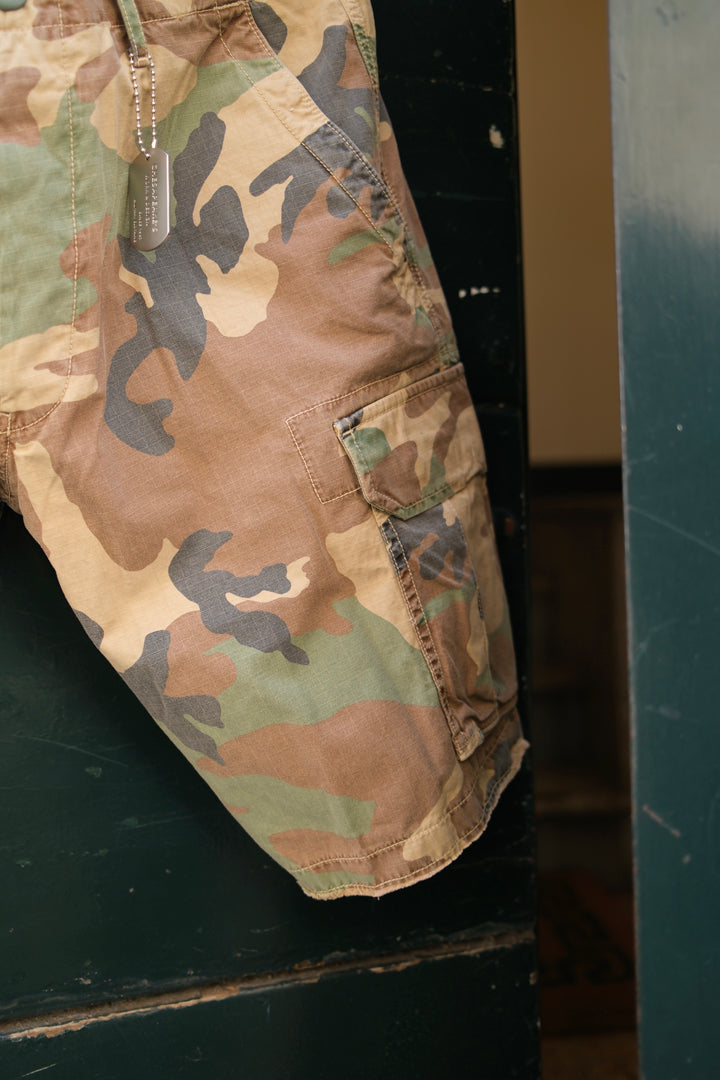 Chesapeake's Cargo Short Barras Camo