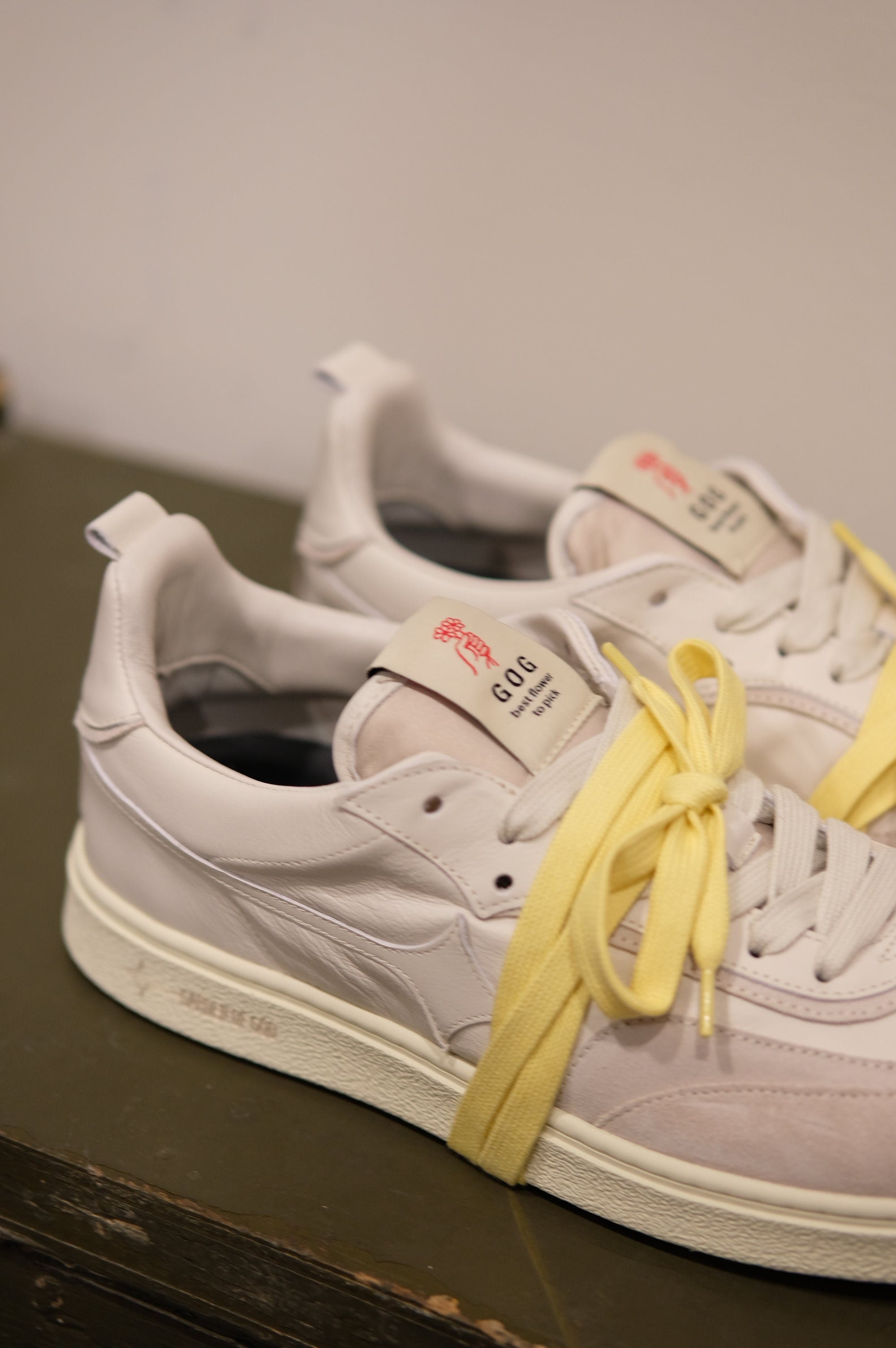 Garden of God Earth Lea Off White