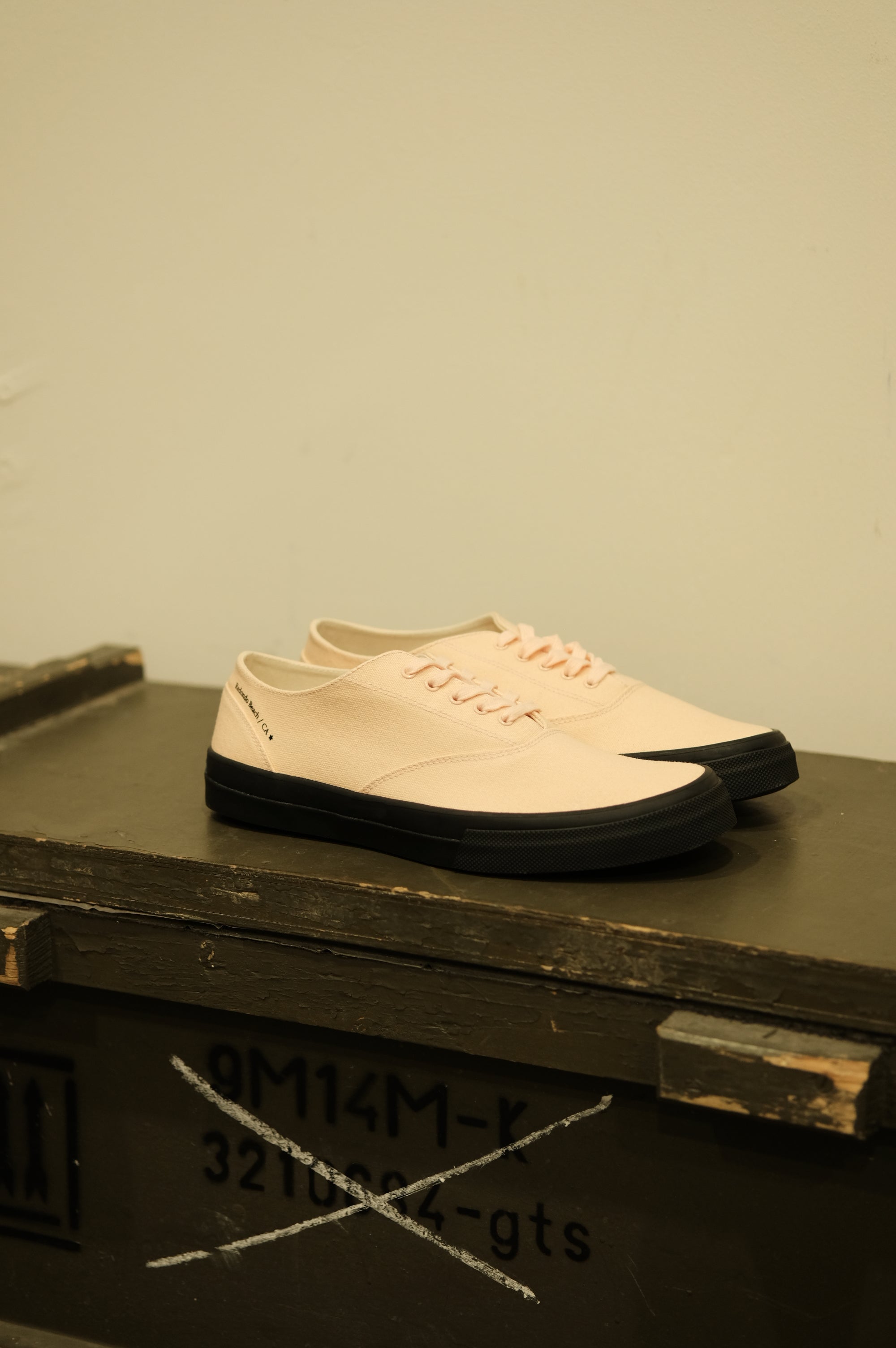 Mr. Fliks Scarpa Redondo Canvas Powder Black