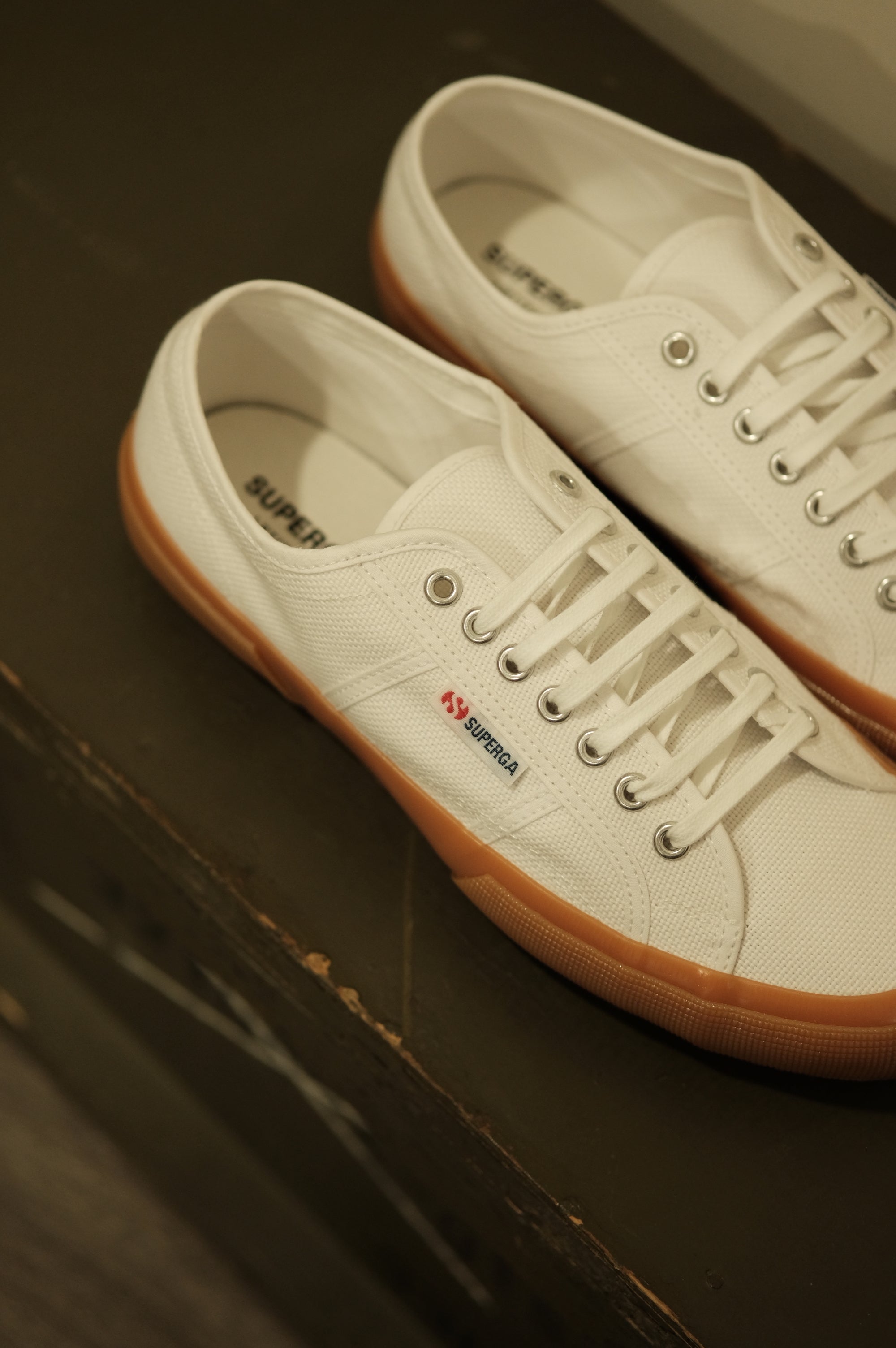 Superga Artifact 2750OG White/Dk Gum