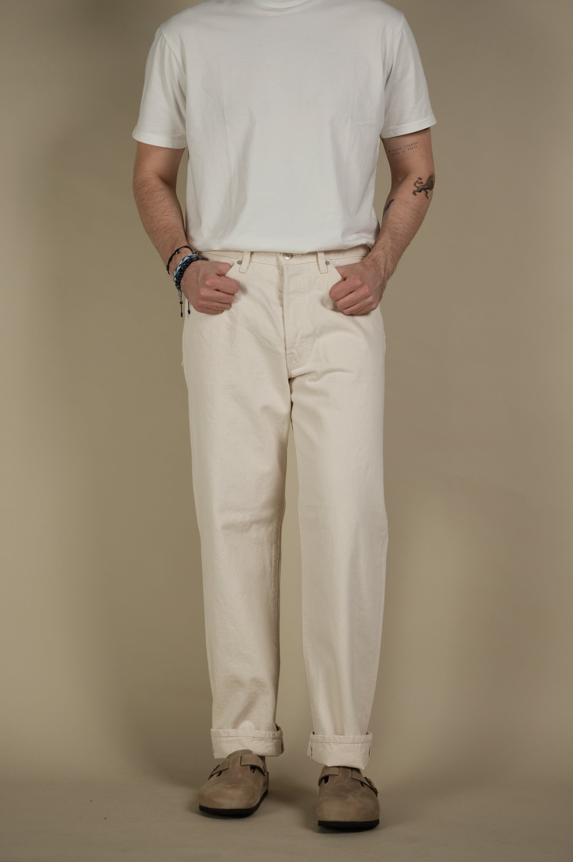 Edwin Jeans Loose Fit Off White