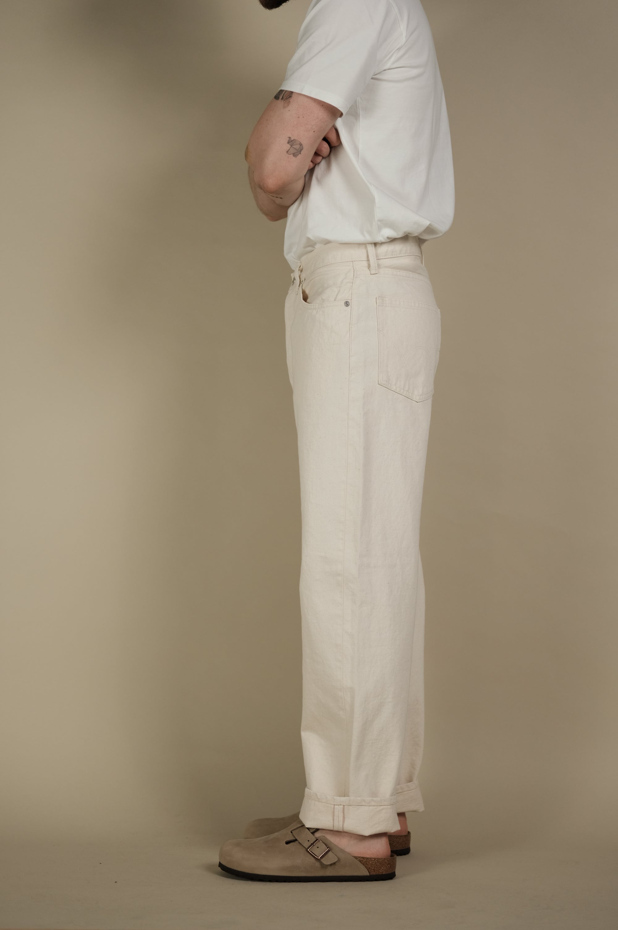 Edwin Jeans Loose Fit Off White