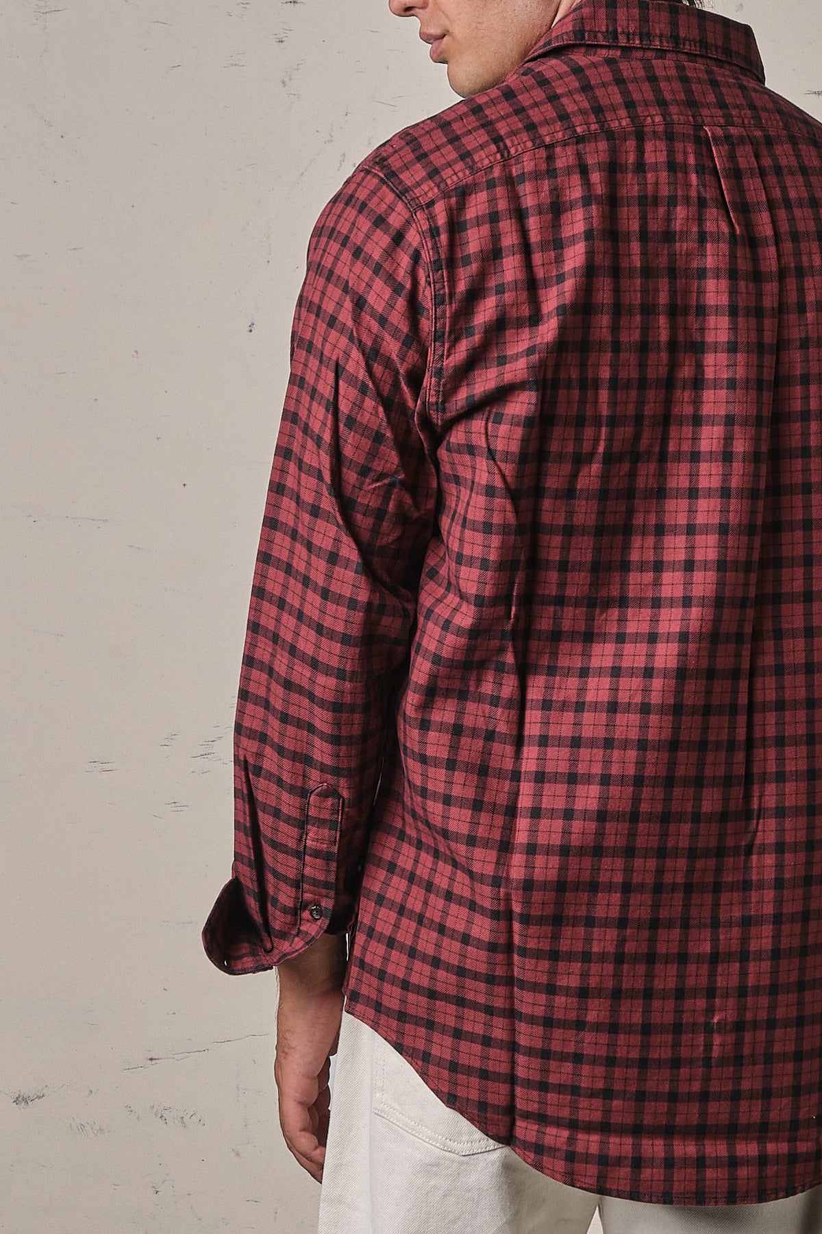 Filson Lightweight Alaskan Guide Shirt Solid Port/Black Plaid
