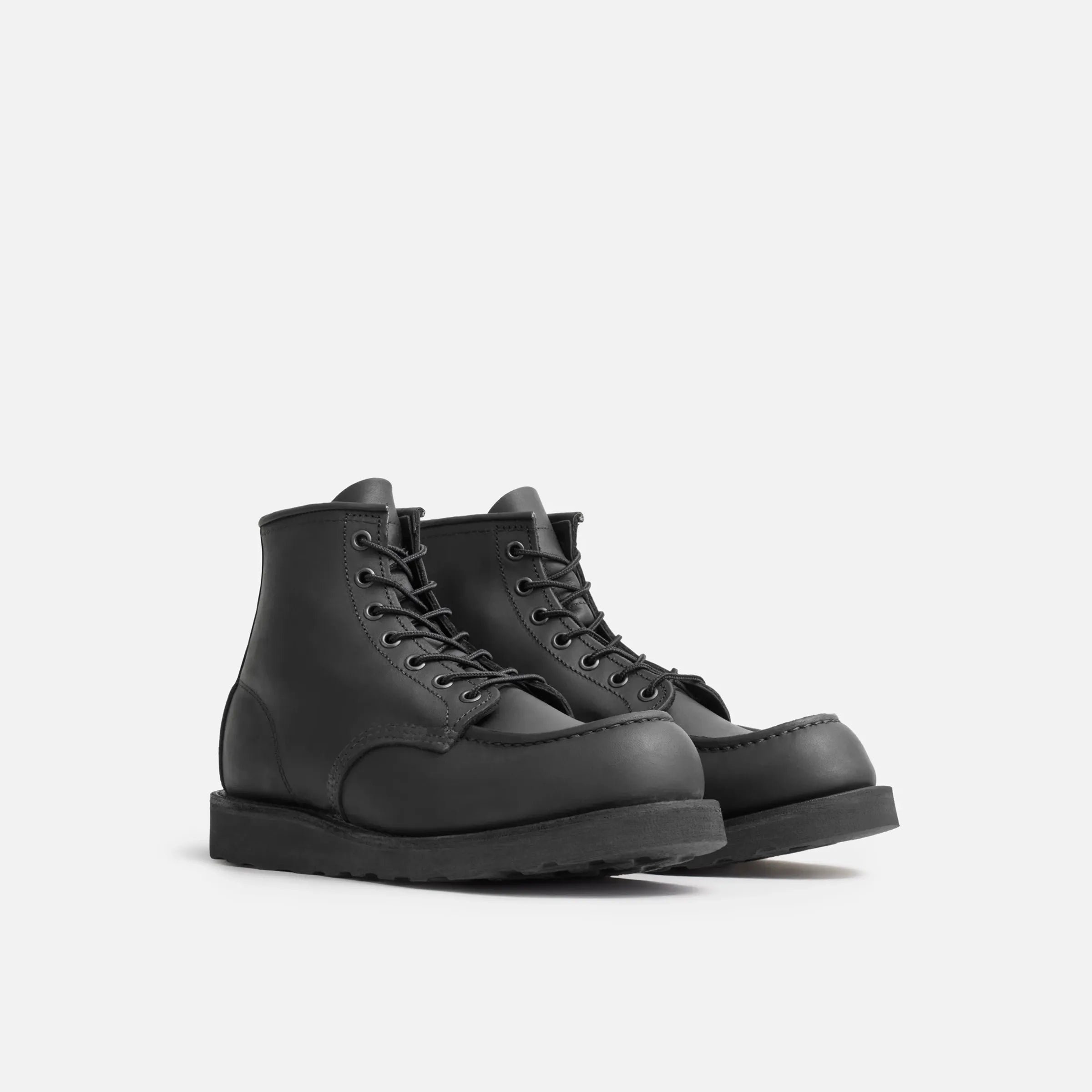Red Wing Moc Toe 8074 Black