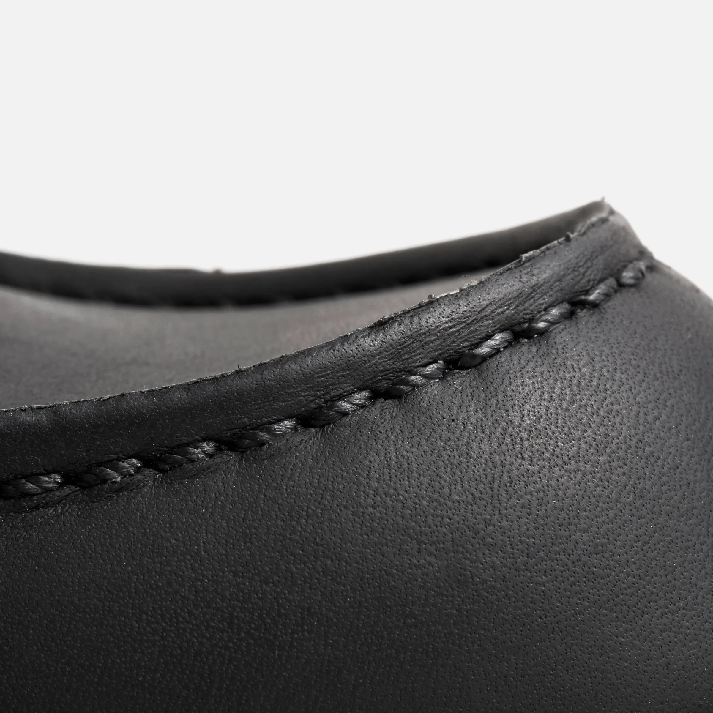 Red Wing Moc Toe 8074 Black