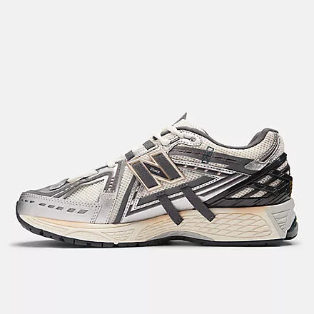 New Balance M1906AD - Silver Metallic/Vintage Colours