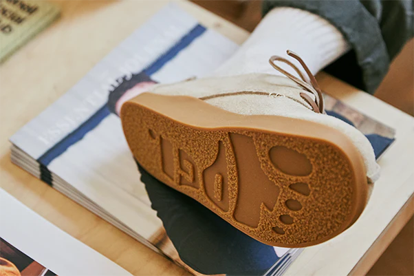 Yogi Footwear
