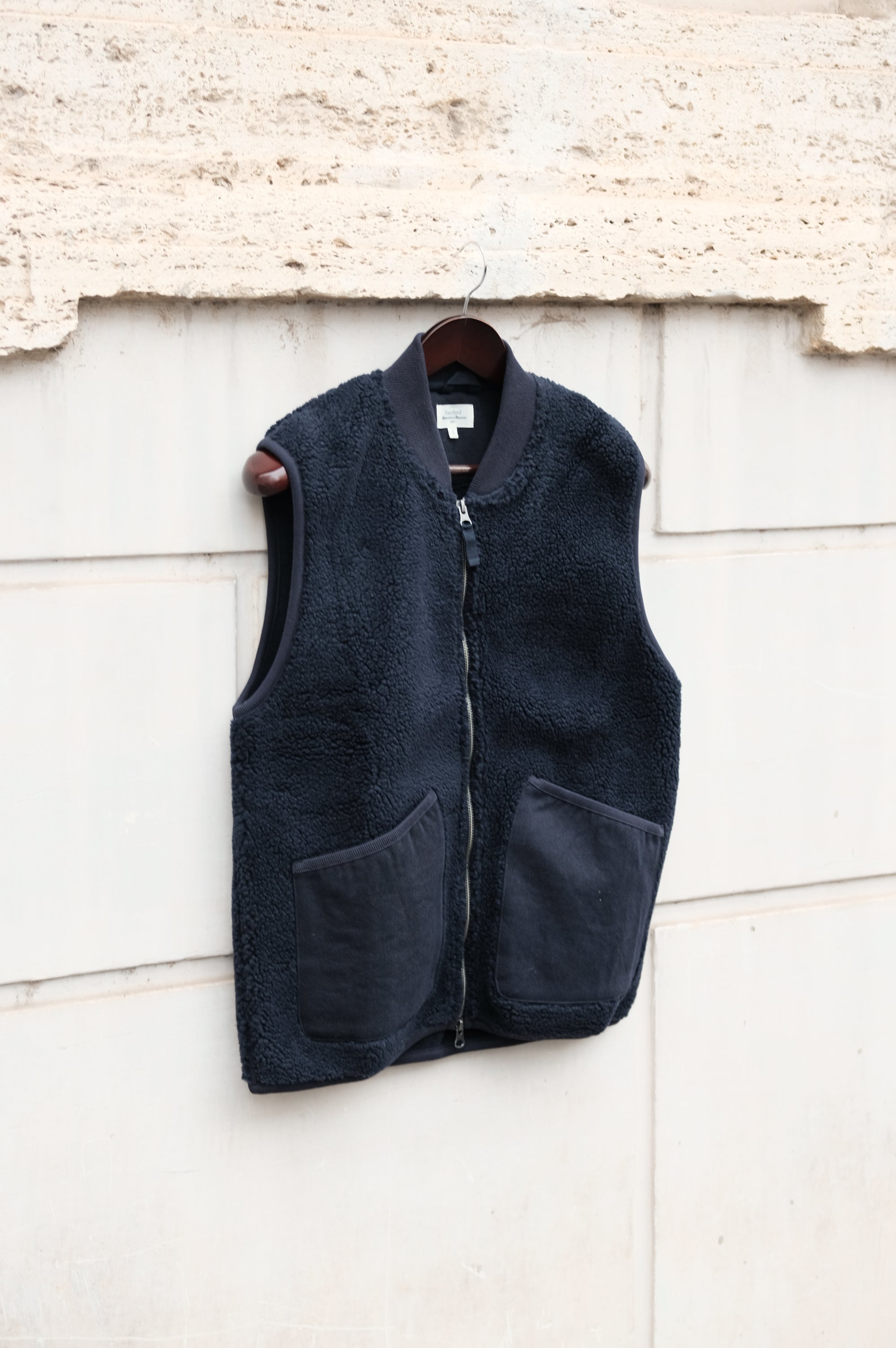 Hartford Sherpa Vest Navy