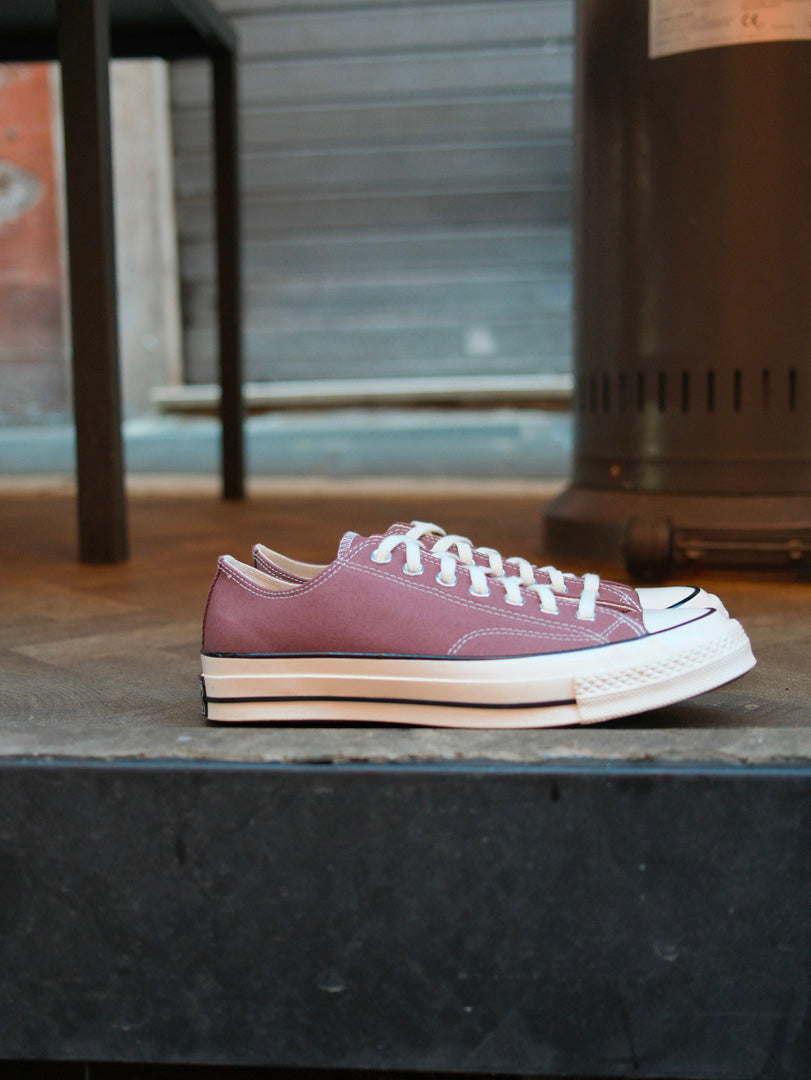 Converse Chuck 70 OX Twilight Blush/Egret/Black