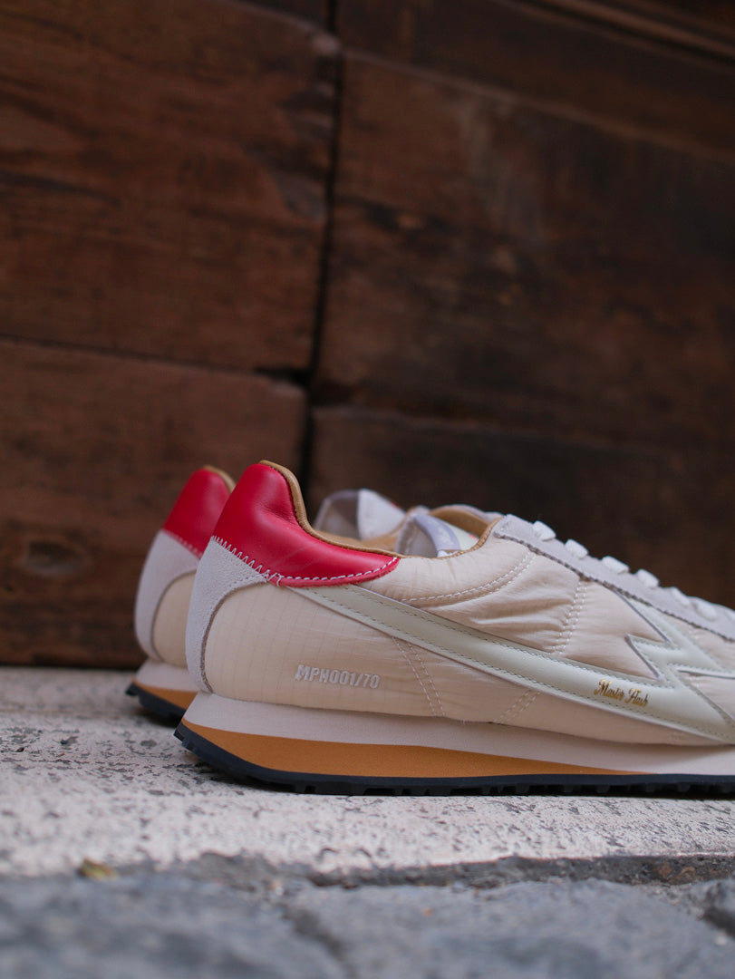 Moa Concept Flash 213 Nylon Off White/Dark Red