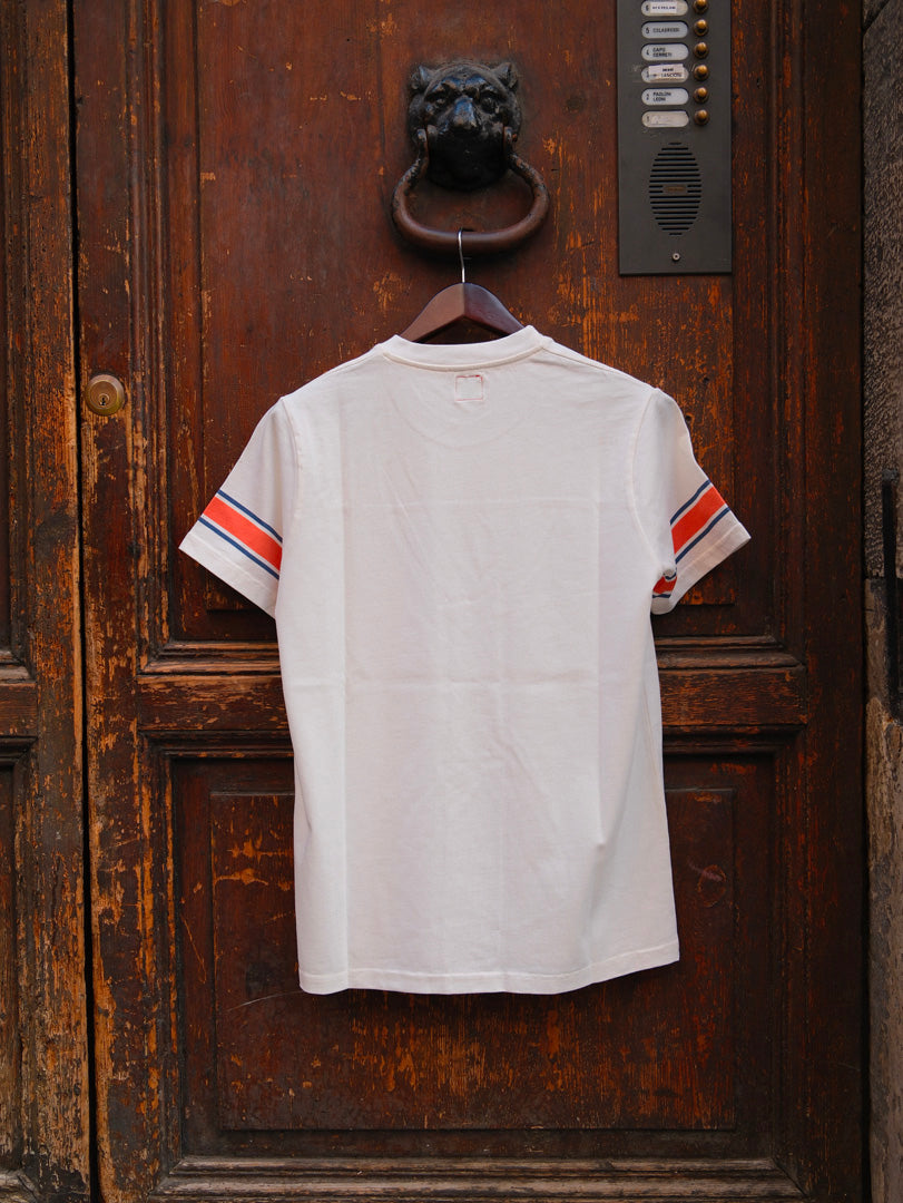 Illegal Vintage T-Shirt 195 gr. Sixty Seven