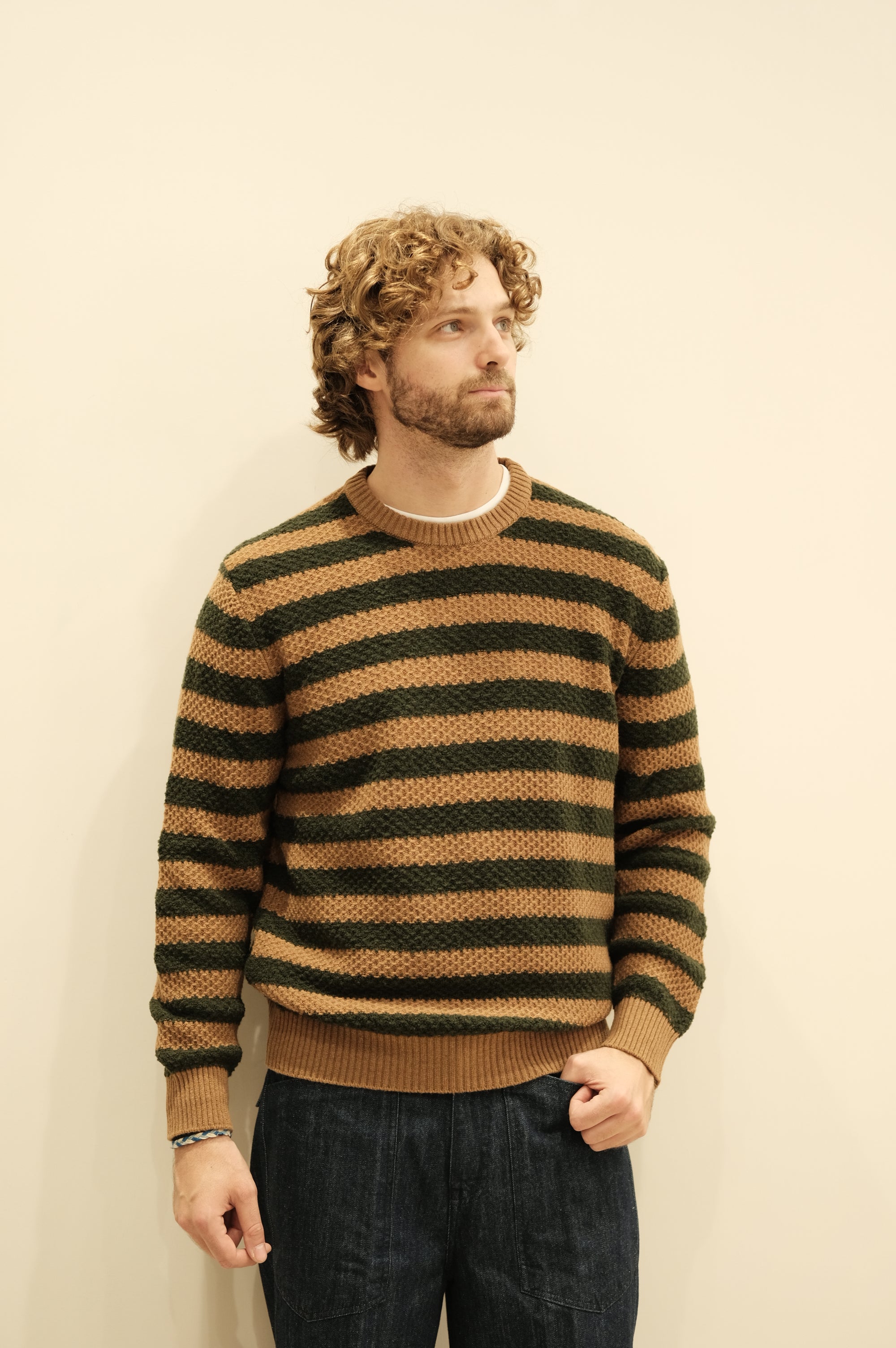 Gallia Maglia  Laird Mandorla