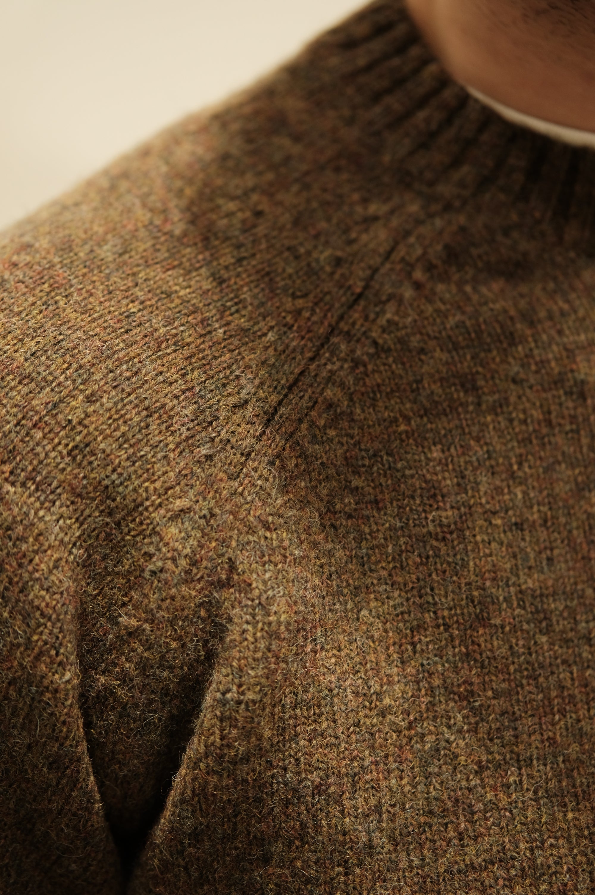 Gaffi & Co. Maglia Shetland Raglan Fango 4
