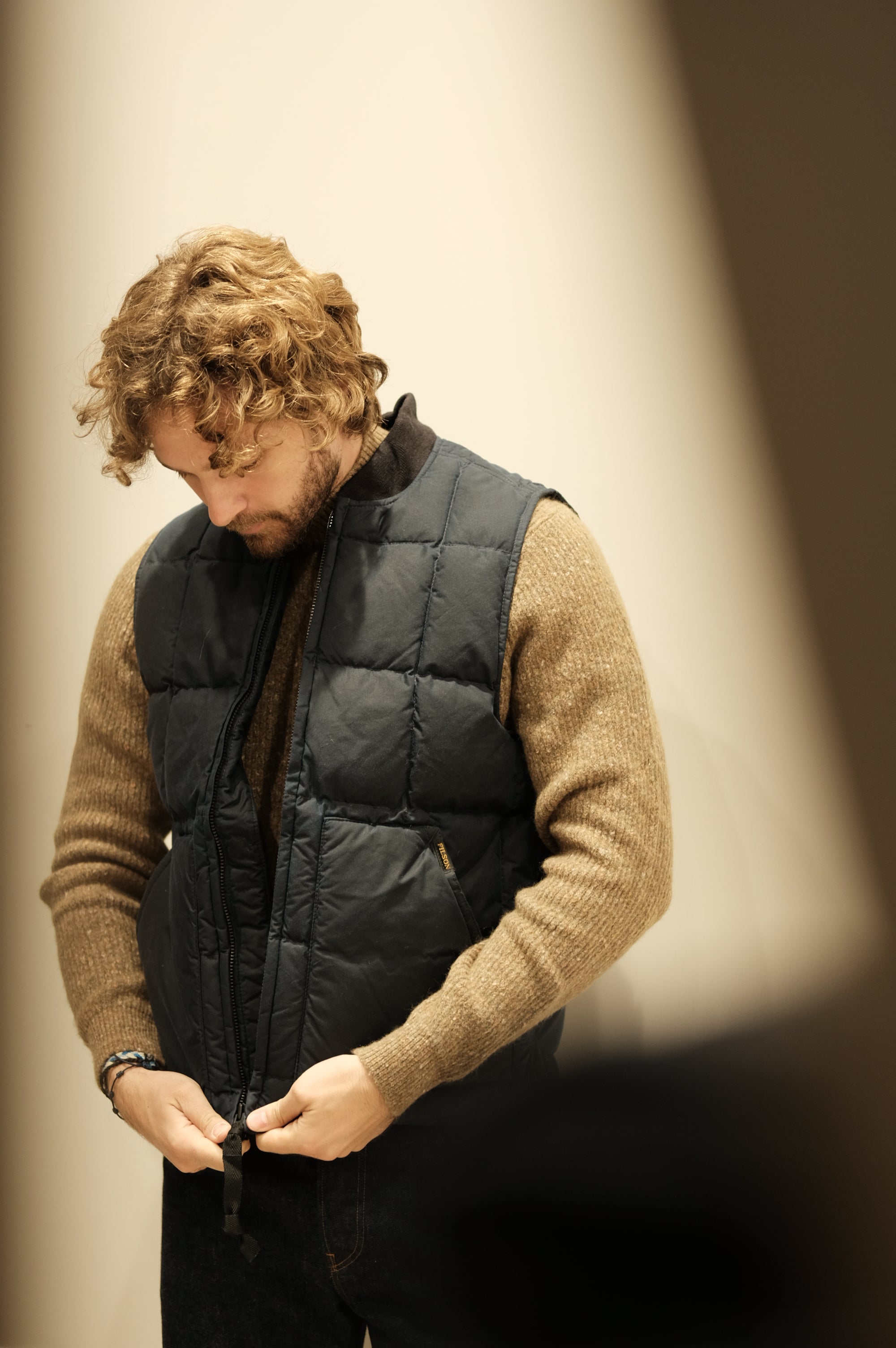 Filson Waxed Down Vest Night Sky