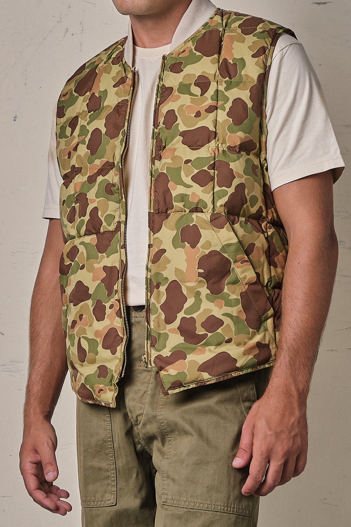 Fortela Leo02 Vest1 Kam
