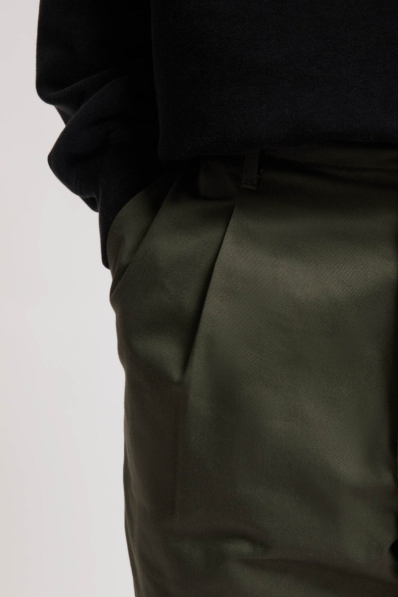 Universal Overall Twill Tuck Tapered D.Green
