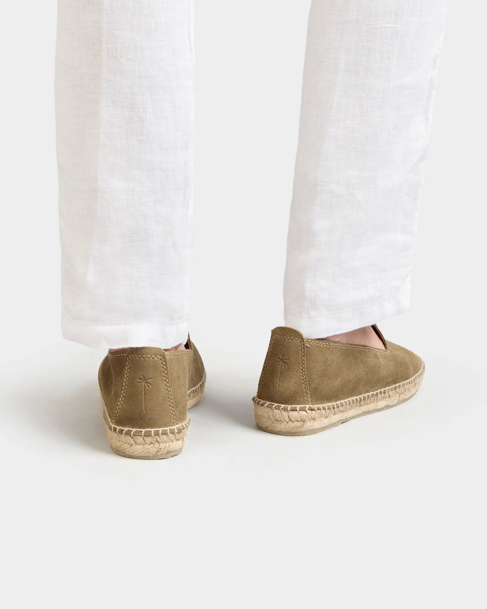 Manebì Suede Espadrilles Hamptons Olive